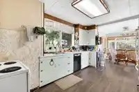 28203 LOUGHEED HIGHWAY - thumbnail 11
