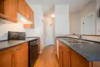 421 8880 202 STREET - thumbnail 12