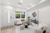 202 2135 E PENDER STREET - thumbnail 4