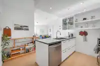 302 933 E HASTINGS STREET - thumbnail 11