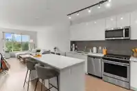 C411 8150 207 STREET - thumbnail 5