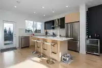17 602 LILE DRIVE - thumbnail 5