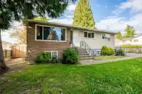 11191 90 AVENUE - thumbnail 1