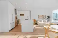 527 3131 MURRAY STREET - thumbnail 2