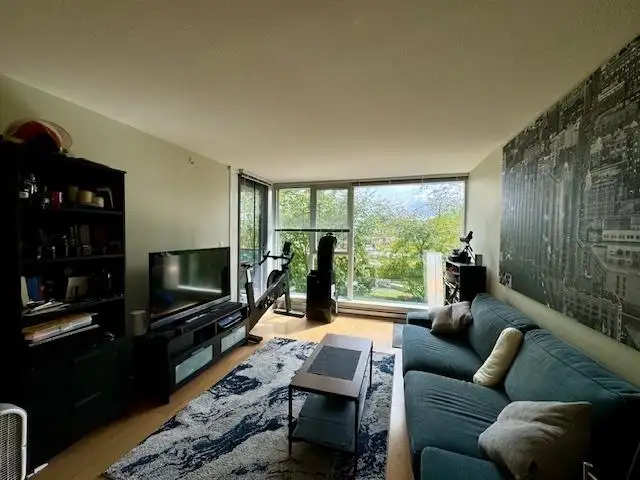 609 7117 ELMBRIDGE WAY - photo 4 of 9
