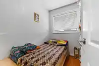 8864 URSUS CRESCENT - thumbnail 15