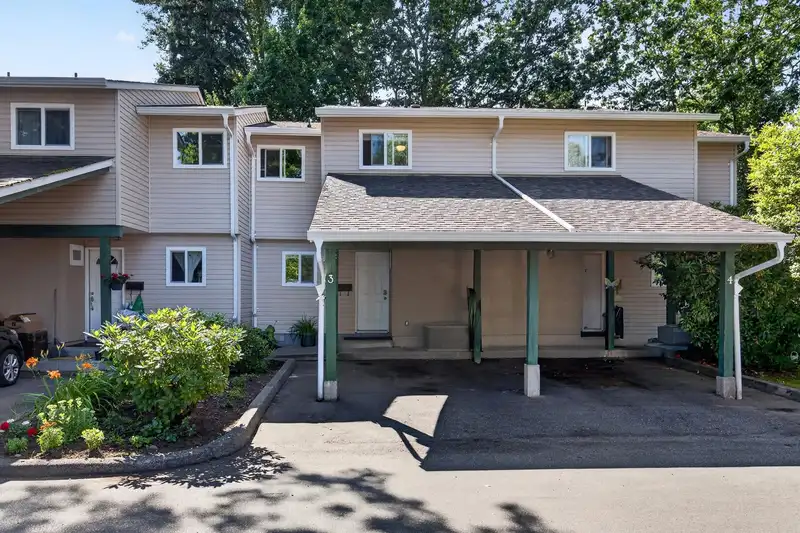 3 20587 51A STREET - photo 1 of 37