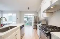 31 1125 KENSAL PLACE - thumbnail 5