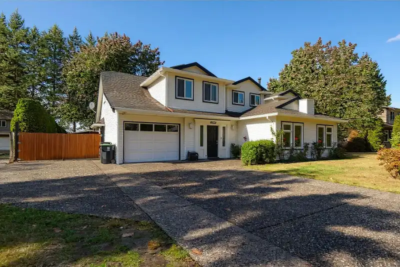 5757 244B STREET - photo 2 of 40