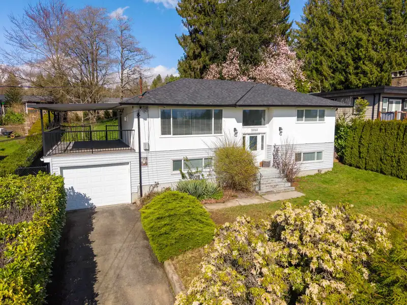 32565 FLEMING AVENUE - photo 1 of 40