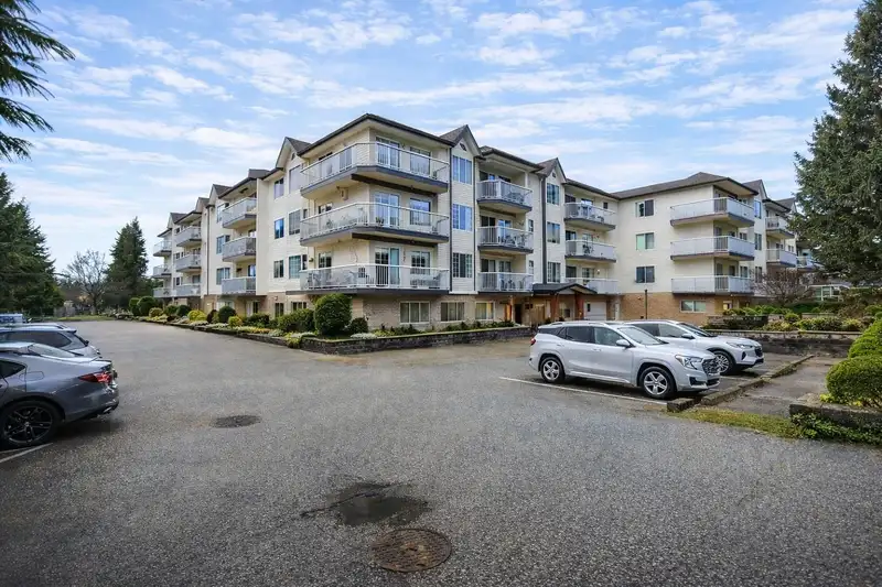 307 33535 KING ROAD - photo 1 of 31