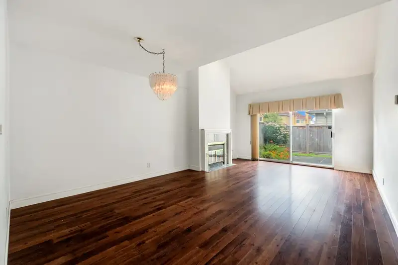 6 8311 FRANCIS ROAD - photo 2 of 18