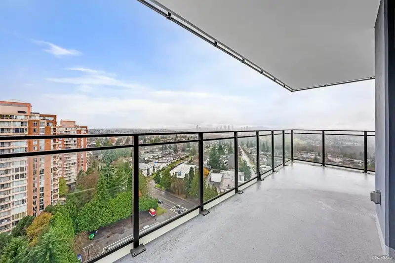 1608 4711 HAZEL STREET - photo 2 of 32