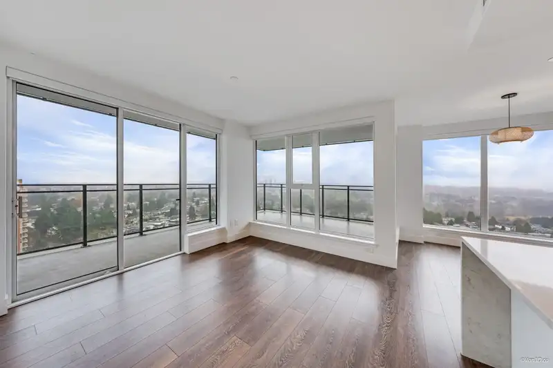 1608 4711 HAZEL STREET - photo 4 of 32