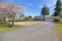 5692 247A STREET - thumbnail 38