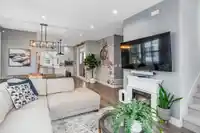 38 8450 204 STREET - thumbnail 1