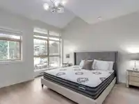 3 115 W QUEENS ROAD - thumbnail 15