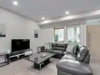 3 115 W QUEENS ROAD - thumbnail 4