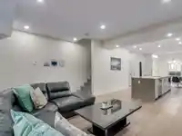 3 115 W QUEENS ROAD - thumbnail 5