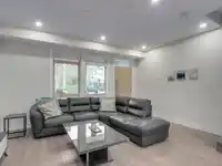 3 115 W QUEENS ROAD - thumbnail 6