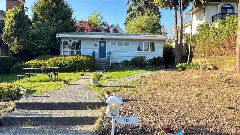 1115 HAYWOOD AVENUE - photo 1 of 31