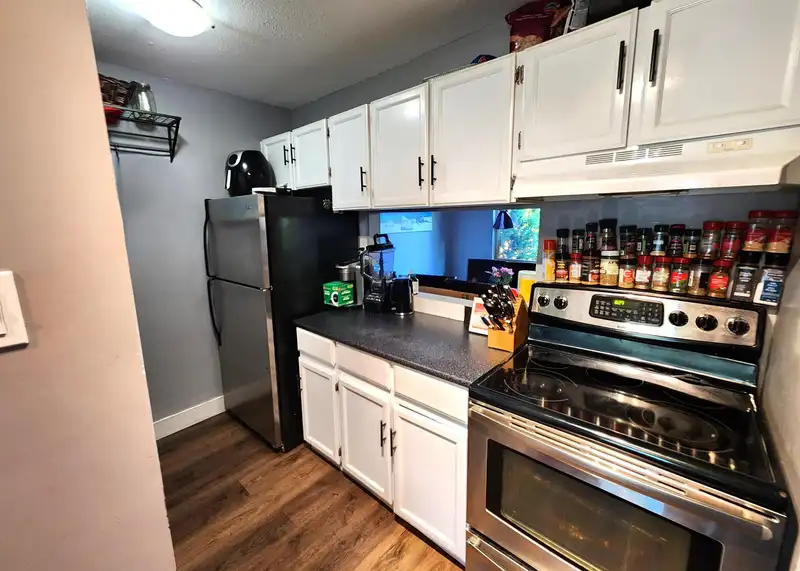 192 27456 32 AVENUE - photo 4 of 40