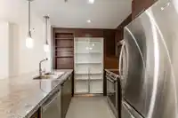 203 2959 GLEN DRIVE - thumbnail 4