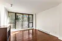 203 2959 GLEN DRIVE - thumbnail 9