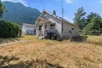 944 3RD AVENUE - thumbnail 28