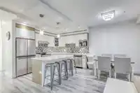 3 1526 GRANT AVENUE - thumbnail 2
