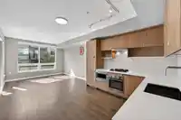 227 9388 ODLIN ROAD - thumbnail 4
