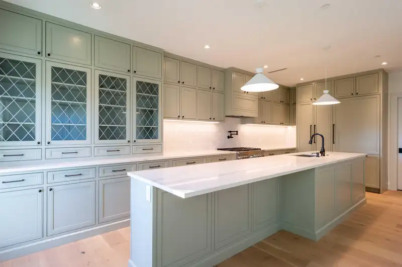 2 1310 W KING EDWARD AVENUE - photo 1 of 12