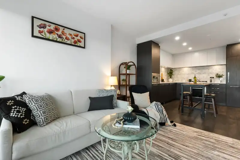 2504 2425 ALPHA AVENUE - photo 3 of 26