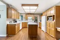 5946 242 STREET - thumbnail 14
