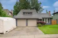 4978 196B STREET - thumbnail 2