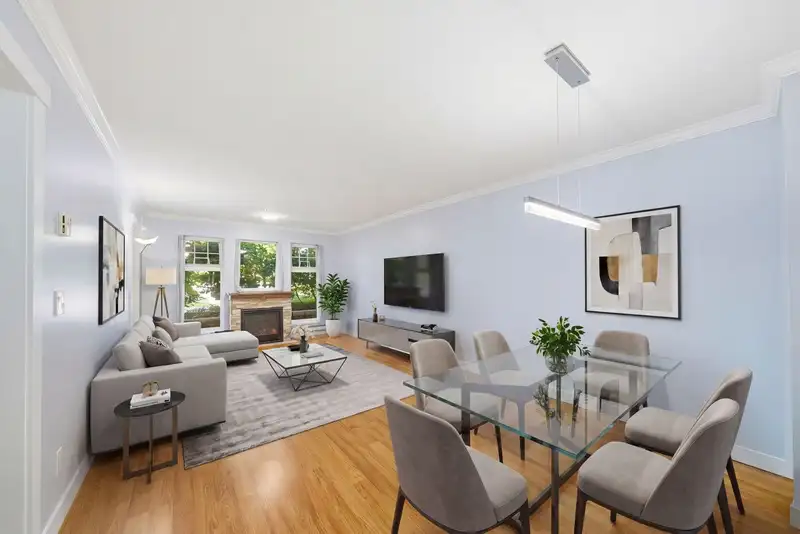 107 1200 EASTWOOD STREET - photo 2 of 38