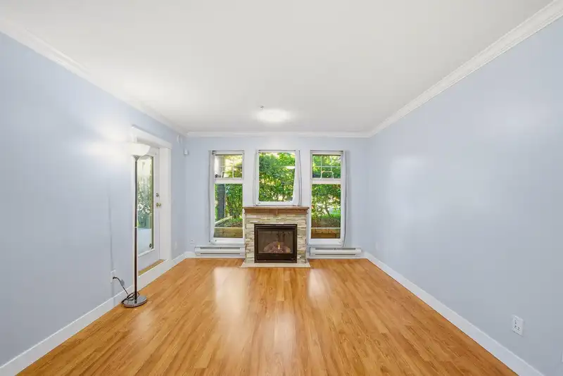 107 1200 EASTWOOD STREET - photo 4 of 38