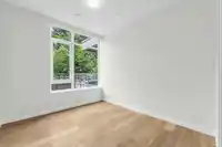507 788 ARTHUR ERICKSON PLACE - thumbnail 11