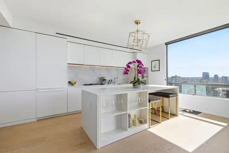 1403 1171 JERVIS STREET - photo 3 of 37