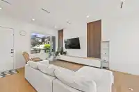 742 E 58TH AVENUE - thumbnail 4