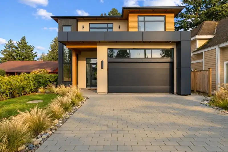 1616 BRAID ROAD - photo 1 of 38