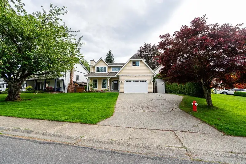 9395 209B STREET - photo 2 of 36