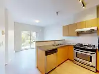 29 7331 HEATHER STREET - thumbnail 3