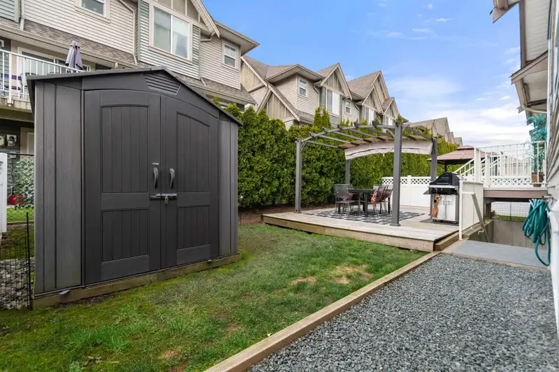 5 6517 LAVENDER PLACE - photo 3 of 39