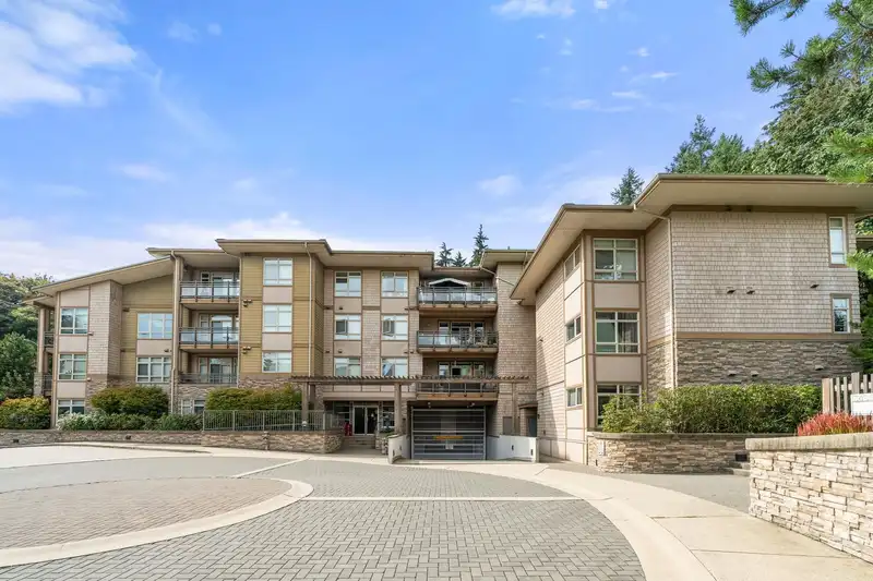 205 3294 MT SEYMOUR PARKWAY - photo 2 of 25