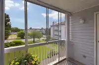 215 5379 205 STREET - thumbnail 10