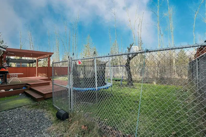 32275 CLINTON AVENUE - photo 4 of 31