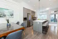 32 7811 209 STREET - thumbnail 4