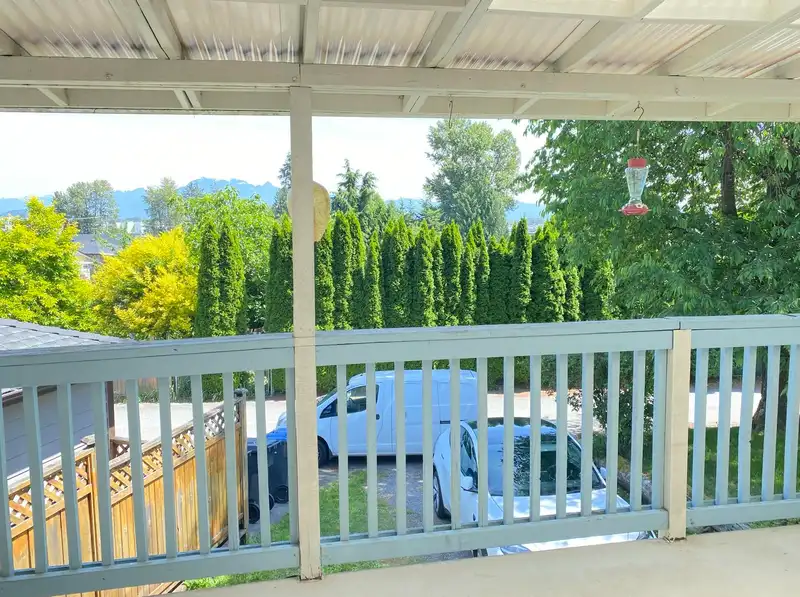 1955 PITT RIVER ROAD - photo 4 of 28