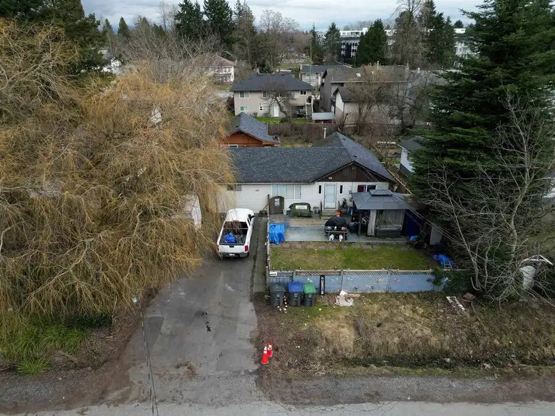 10630 138 STREET - photo 1 of 9
